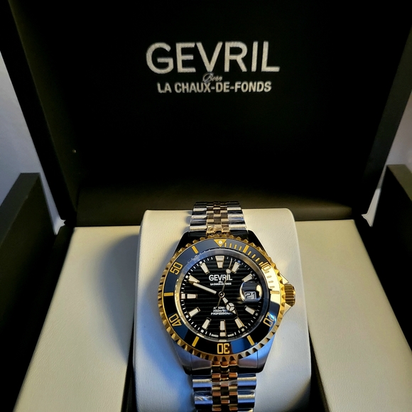 Gevril Chambers Swiss Automatic Two Tone - Picture 3 of 8